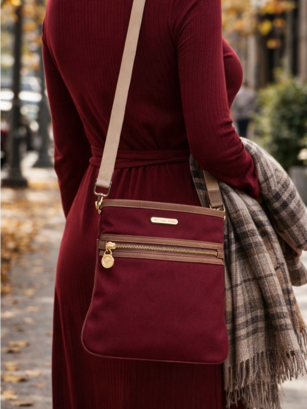 Elegant Burgundy Crossbody Bag